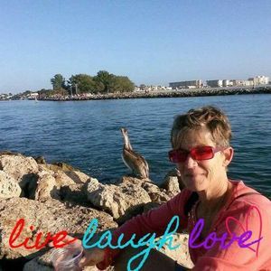 Meet your Posher, Debbie